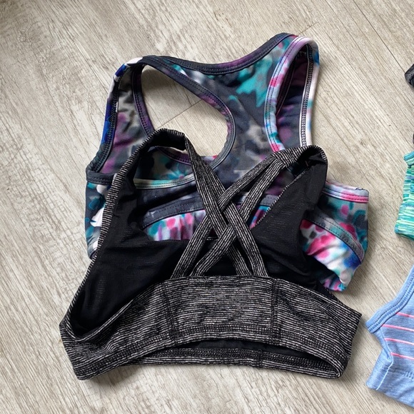 Five girls sports bras size 6 and 6/7 - Picture 4 of 5
